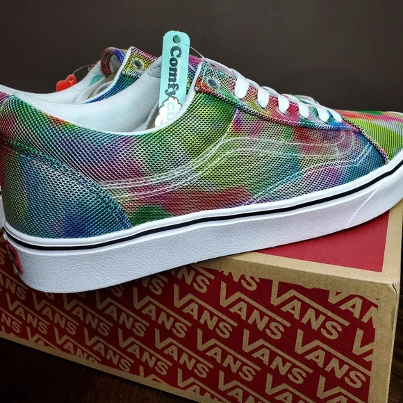 Vans Comfycush Old Skool In Bloom Men Size 11.5, Women Size 13